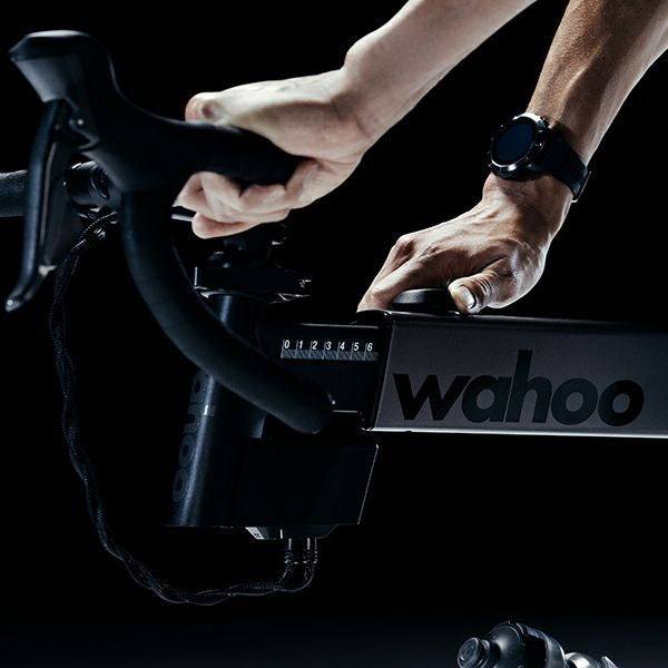 wahoo KICKR BIKE （キッカーバイク） – フィットネスショップ